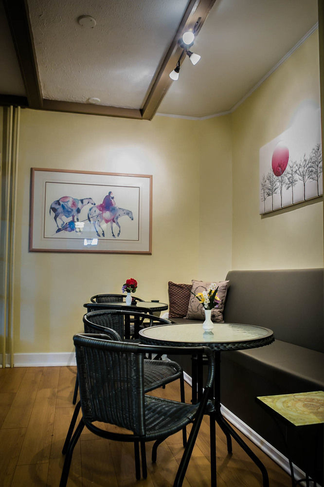 Le 227 Laurier B&B Gatineau Dış mekan fotoğraf